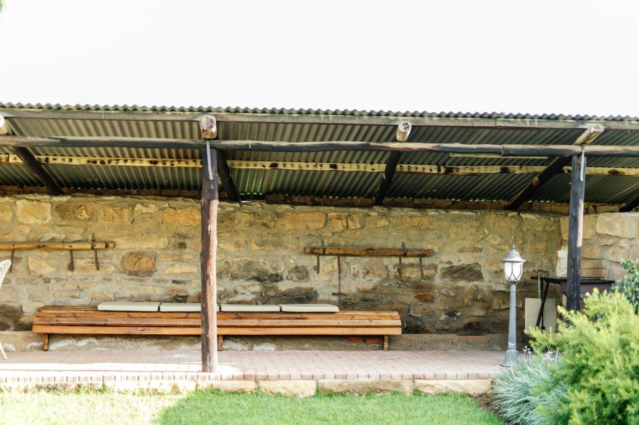 קלרנס Baris Guesthouse מראה חיצוני תמונה